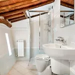 Apartamento Golden Luxe - Luxury Penthouse Duomo View