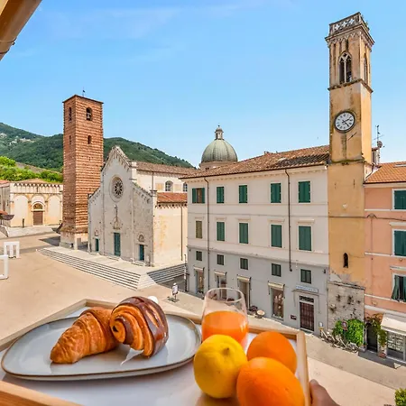 Luxury Penthouse Duomo View Apartment