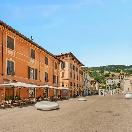 Golden Luxe - Luxury Penthouse Duomo View Apartamento Pietrasanta